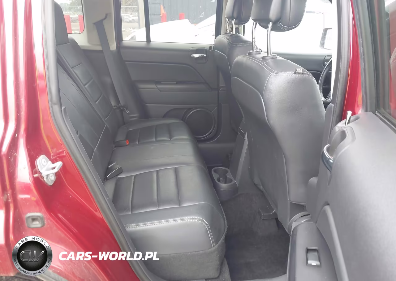 2015 Jeep Patriot High Altitude Edition VIN:1C4NJRFB3FD145115 - 8