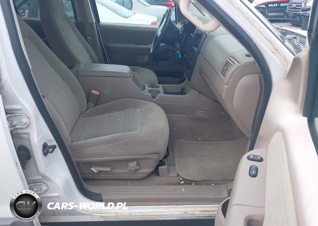 2002 Ford Explorer Xlt VIN:1FMZU73E32UB33239 - 5