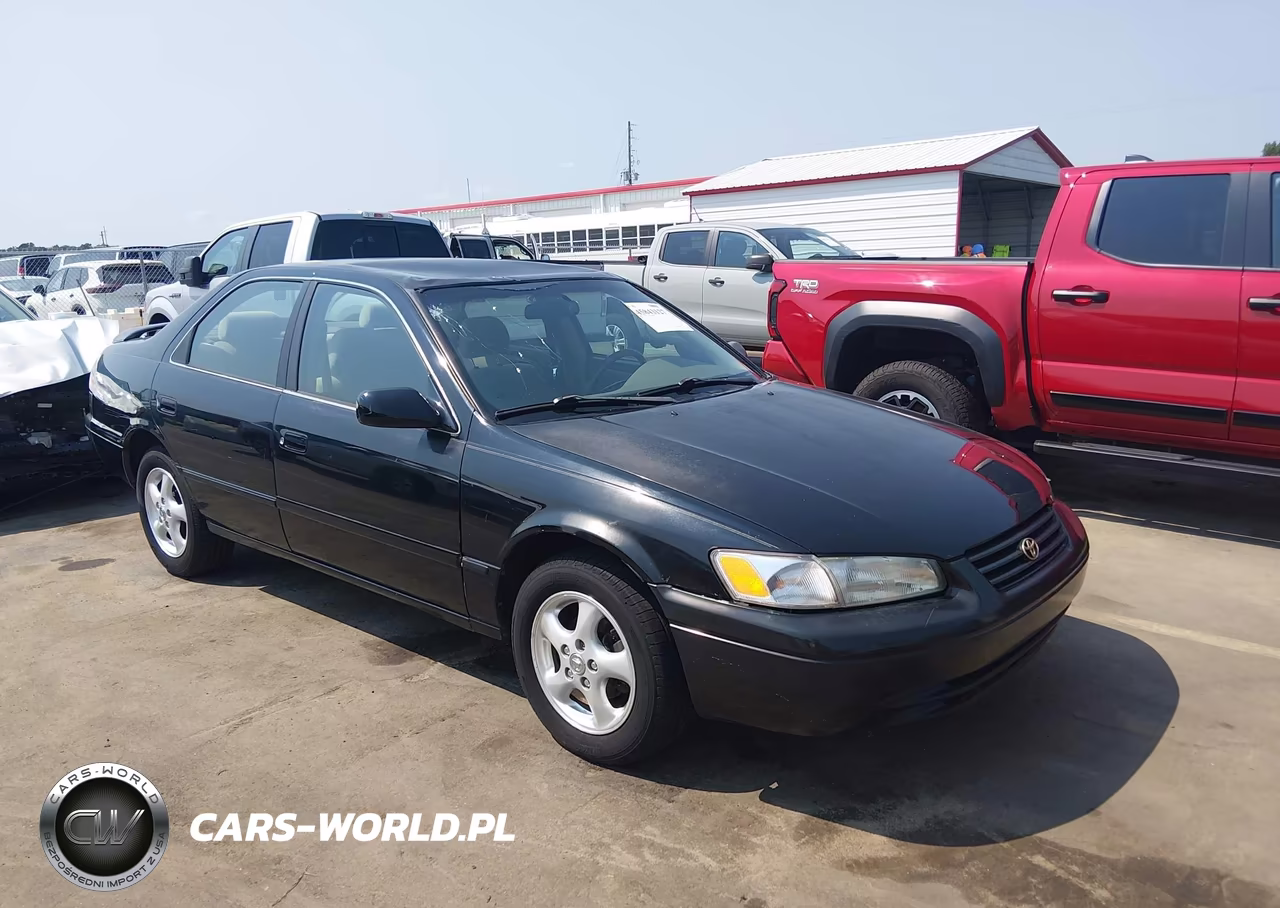 1999 Toyota Camry Le