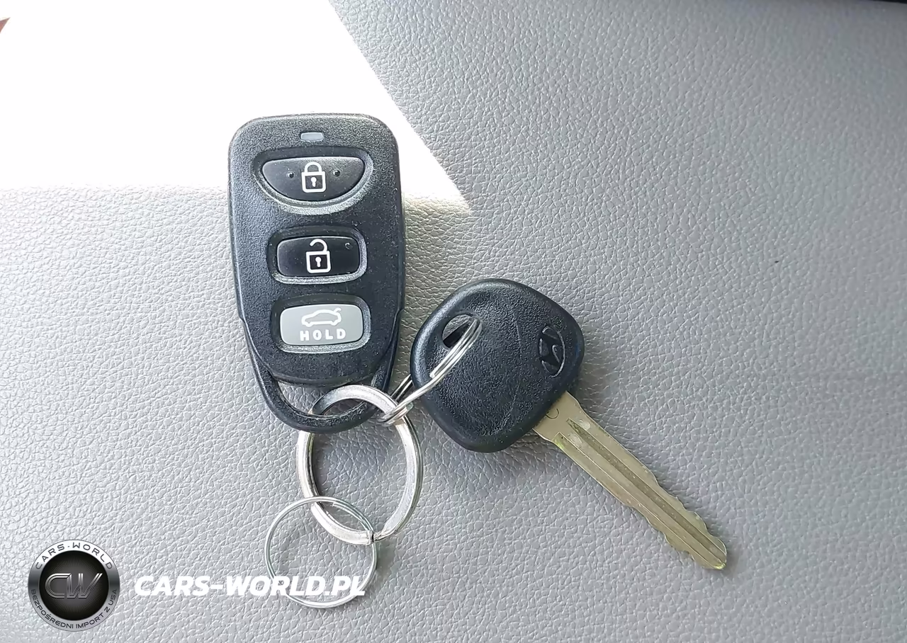 2020 Hyundai Elantra Sel VIN:5NPD84LF2LH537932 - 11