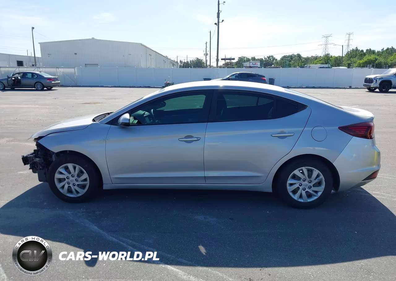 2020 Hyundai Elantra Sel VIN:5NPD84LF2LH537932 - 14