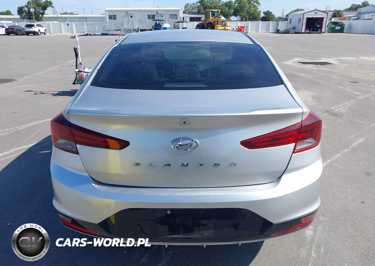 2020 Hyundai Elantra Sel VIN:5NPD84LF2LH537932 - 16