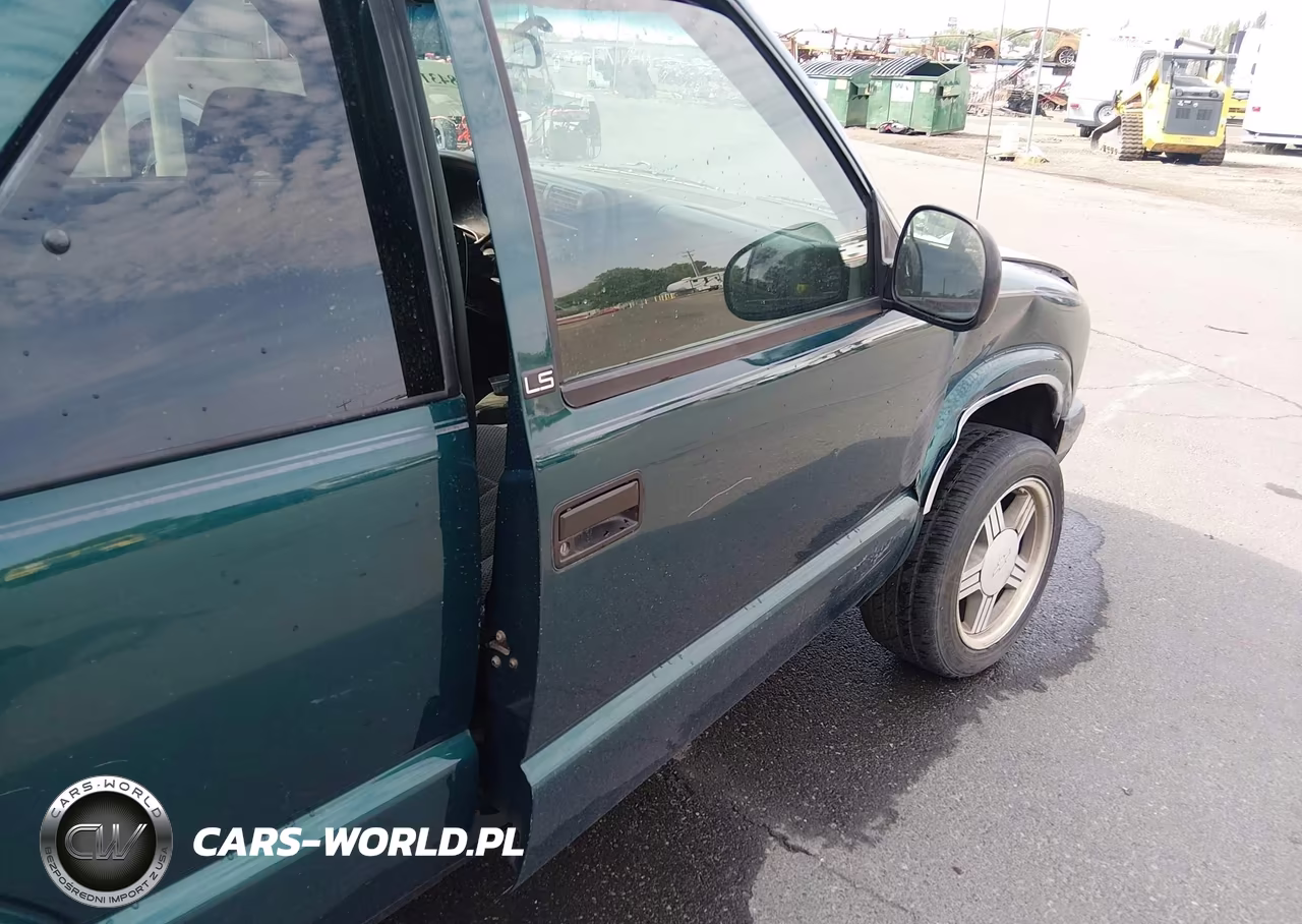 1996 Chevrolet Blazer VIN:1GNCT18W3TK107496 - 14