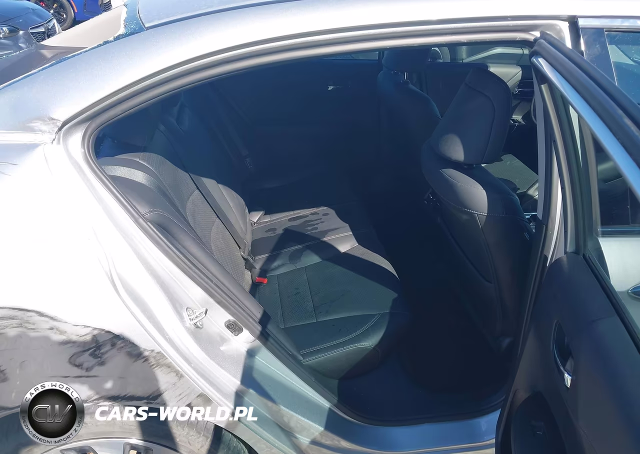 2015 Honda Accord Hybrid Touring VIN:1HGCR6F79FA012937 - 19