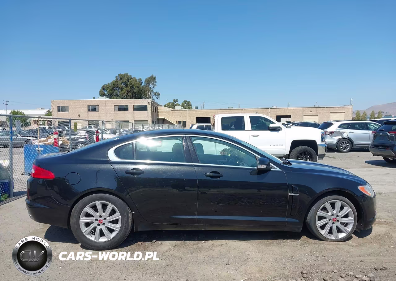 2009 Jaguar Xf Supercharged VIN:SAJWA07C991R25179 - 13