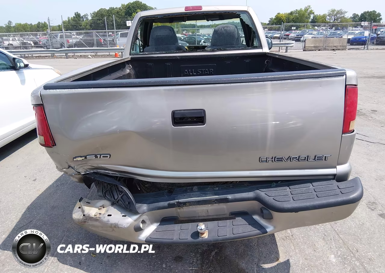 1998 Chevrolet S-10 Ls VIN:1GCCS1443W8172303 - 17