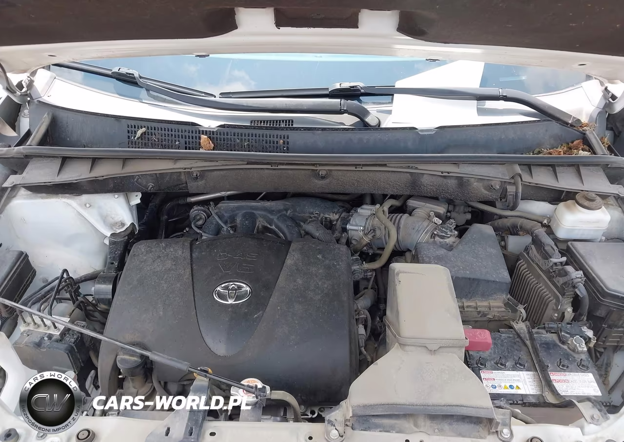 2019 Toyota Highlander Xle VIN:5TDJZRFH6KS572430 - 10