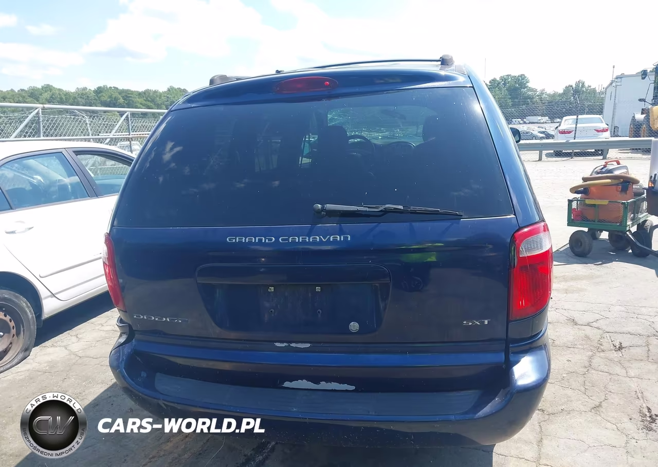2005 Dodge Grand Caravan Sxt VIN:2D4GP44L95R596683 - 17