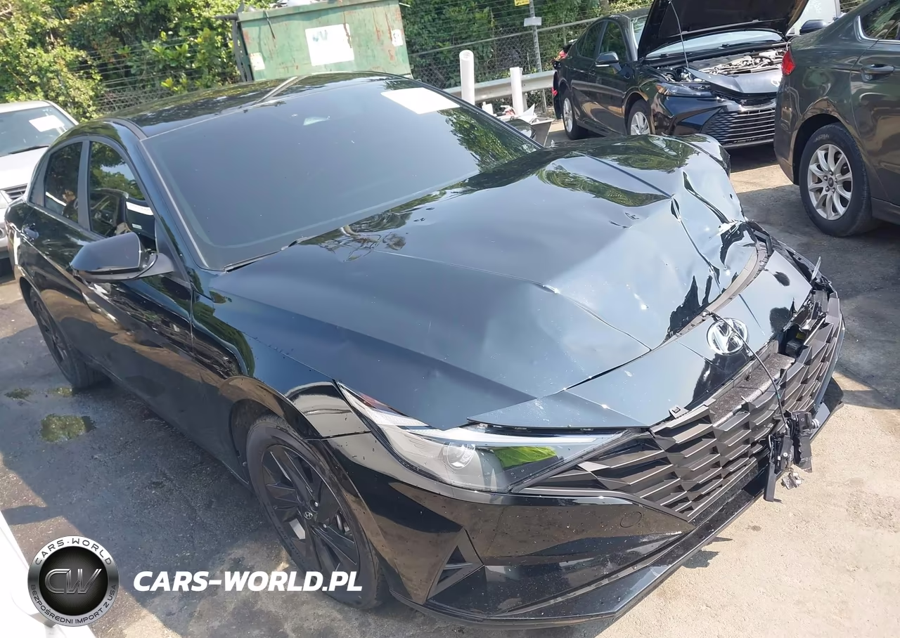 2023 Hyundai Elantra Sel