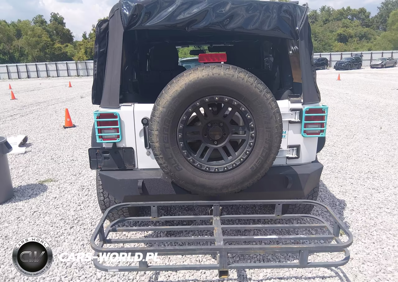 2018 Jeep Wrangler Jk Unlimited Sport S 4X4 VIN:1C4HJWDG6JL925781 - 16