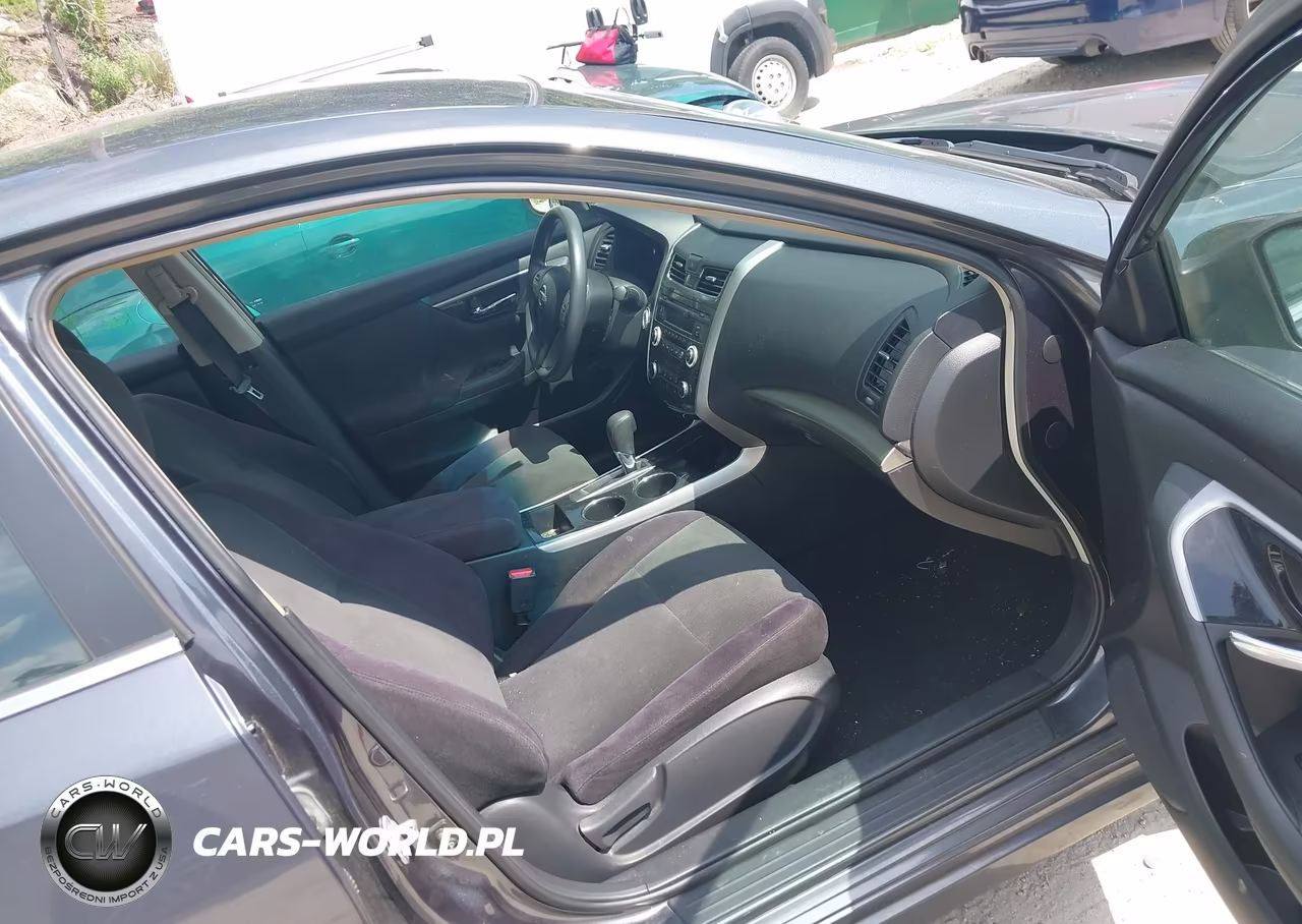 2013 Nissan Altima 2.5 S VIN:1N4AL3AP3DN560456 - 5