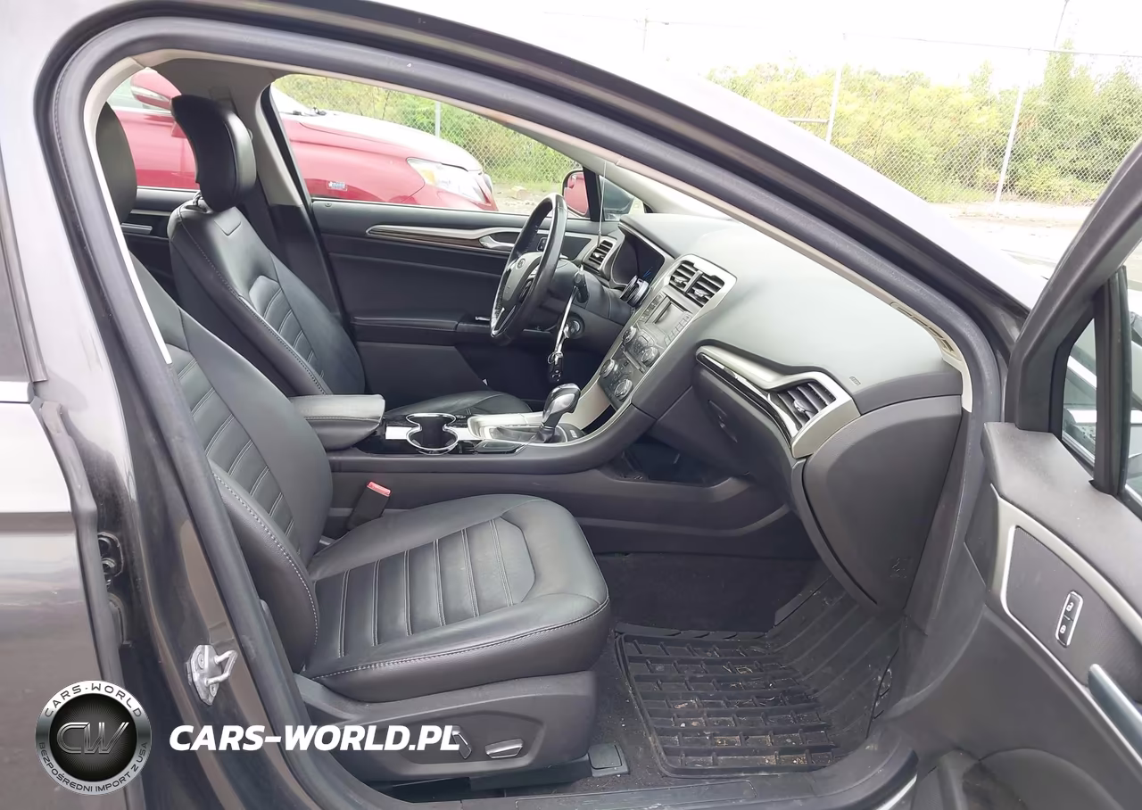 2015 Ford Fusion Se VIN:3FA6P0HD9FR125512 - 5