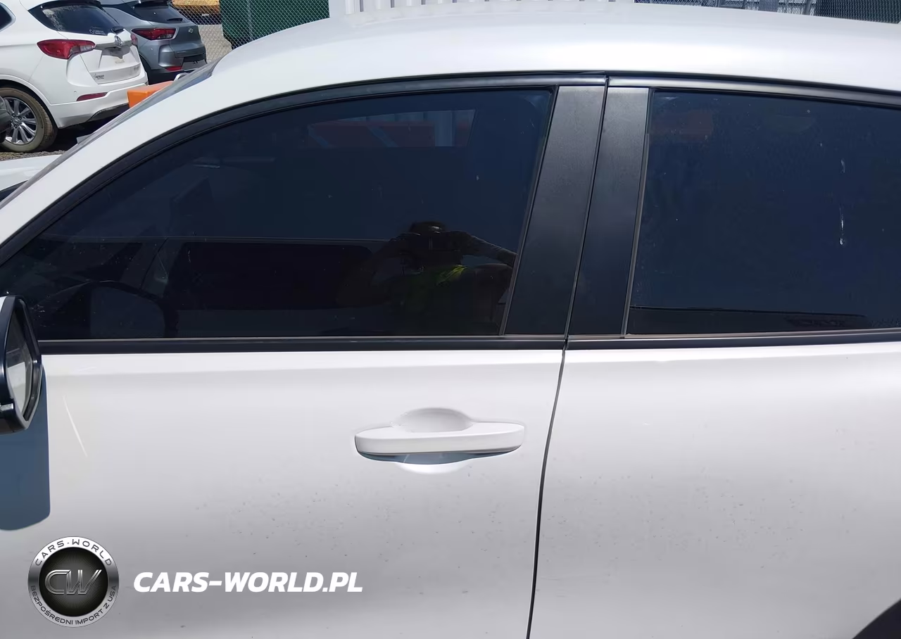 2025 Honda Hr-V Awd Lx VIN:3CZRZ2H34SM706051 - 15