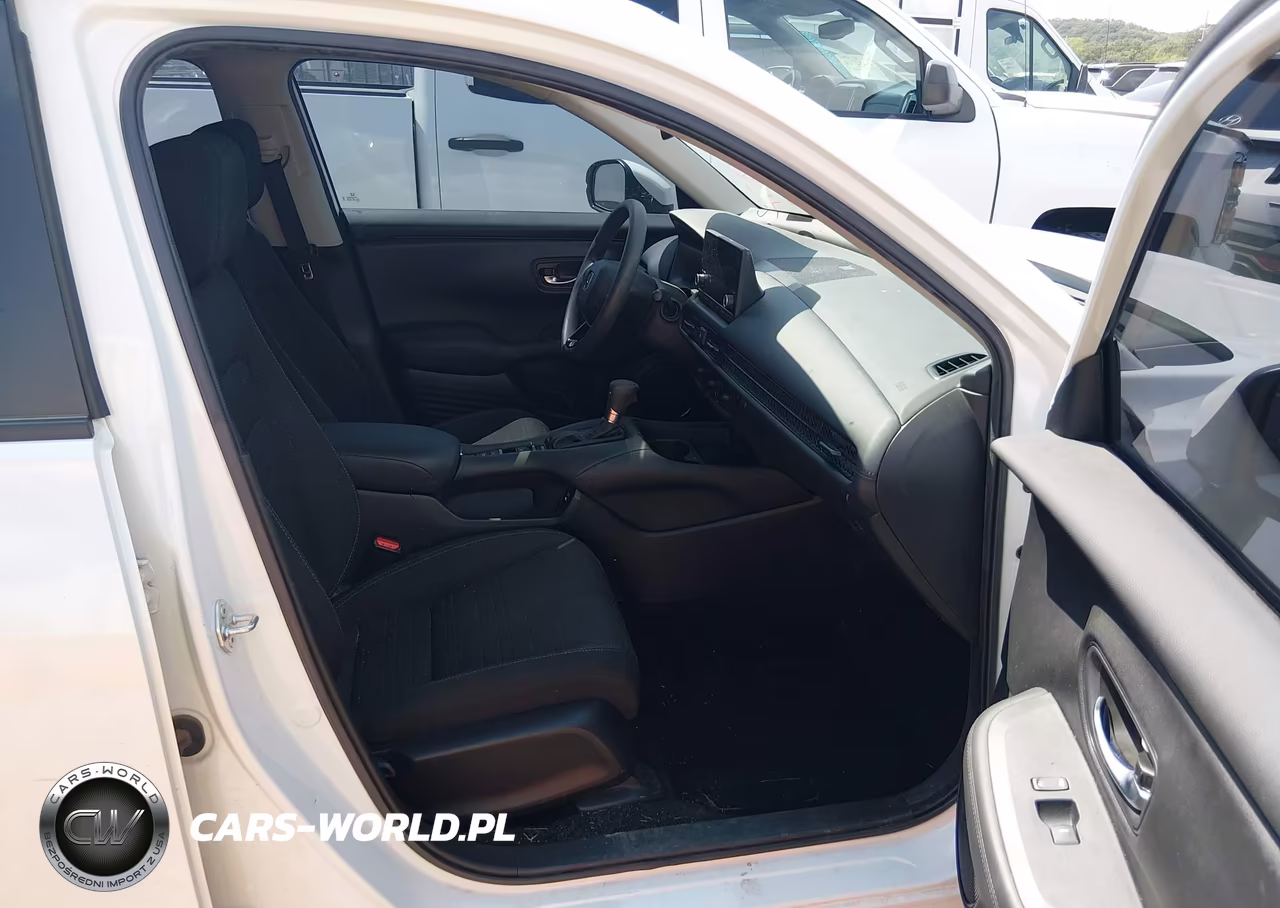 2025 Honda Hr-V Awd Lx VIN:3CZRZ2H34SM706051 - 5