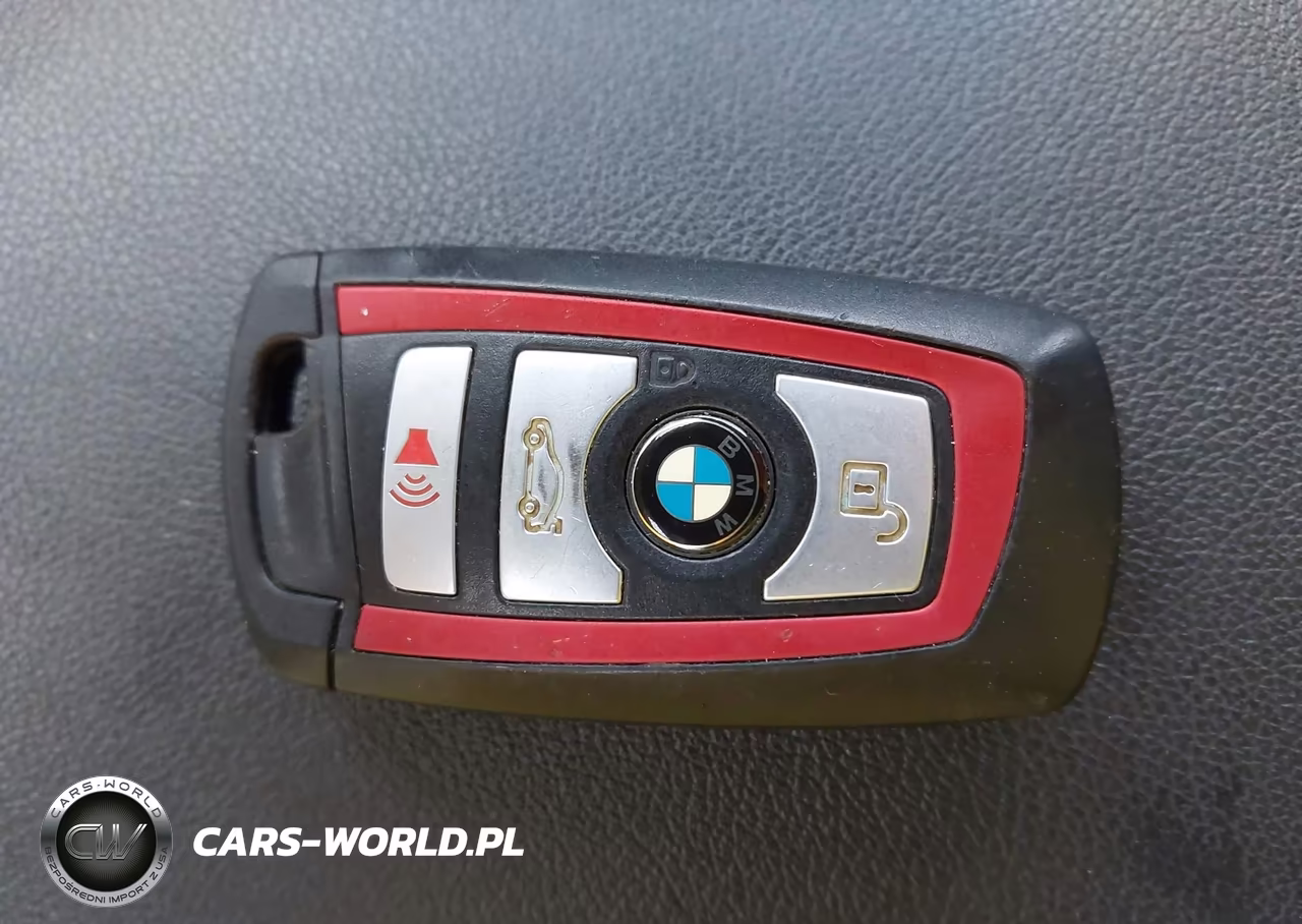 2019 BMW 330I xDrive VIN:WBA5R7C56KFH15389 - 11