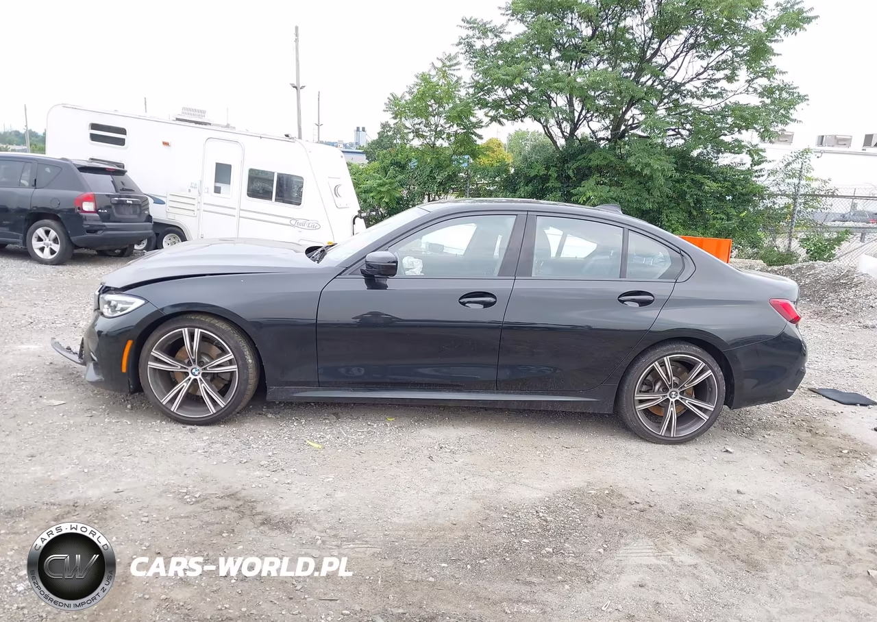 2019 BMW 330I xDrive VIN:WBA5R7C56KFH15389 - 14