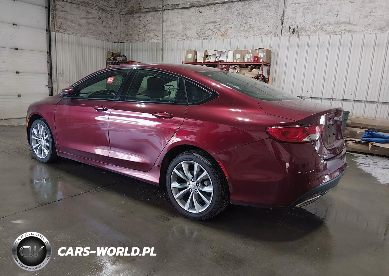 2015 Chrysler 200 S VIN:1C3CCCDG6FN718035 - 3