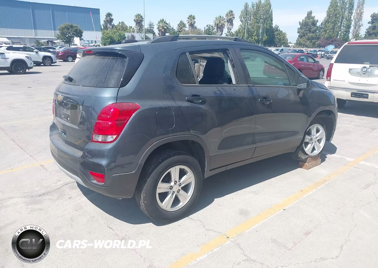 2022 Chevrolet Trax Fwd Lt VIN:KL7CJLSM6NB566796 - 4