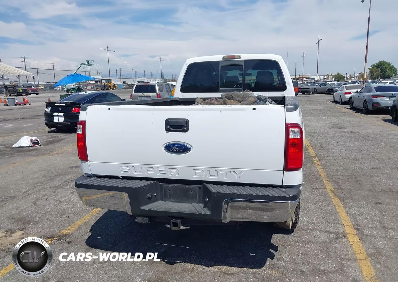 2011 Ford F-250 Xlt VIN:1FT7W2BTXBEA17541 - 16