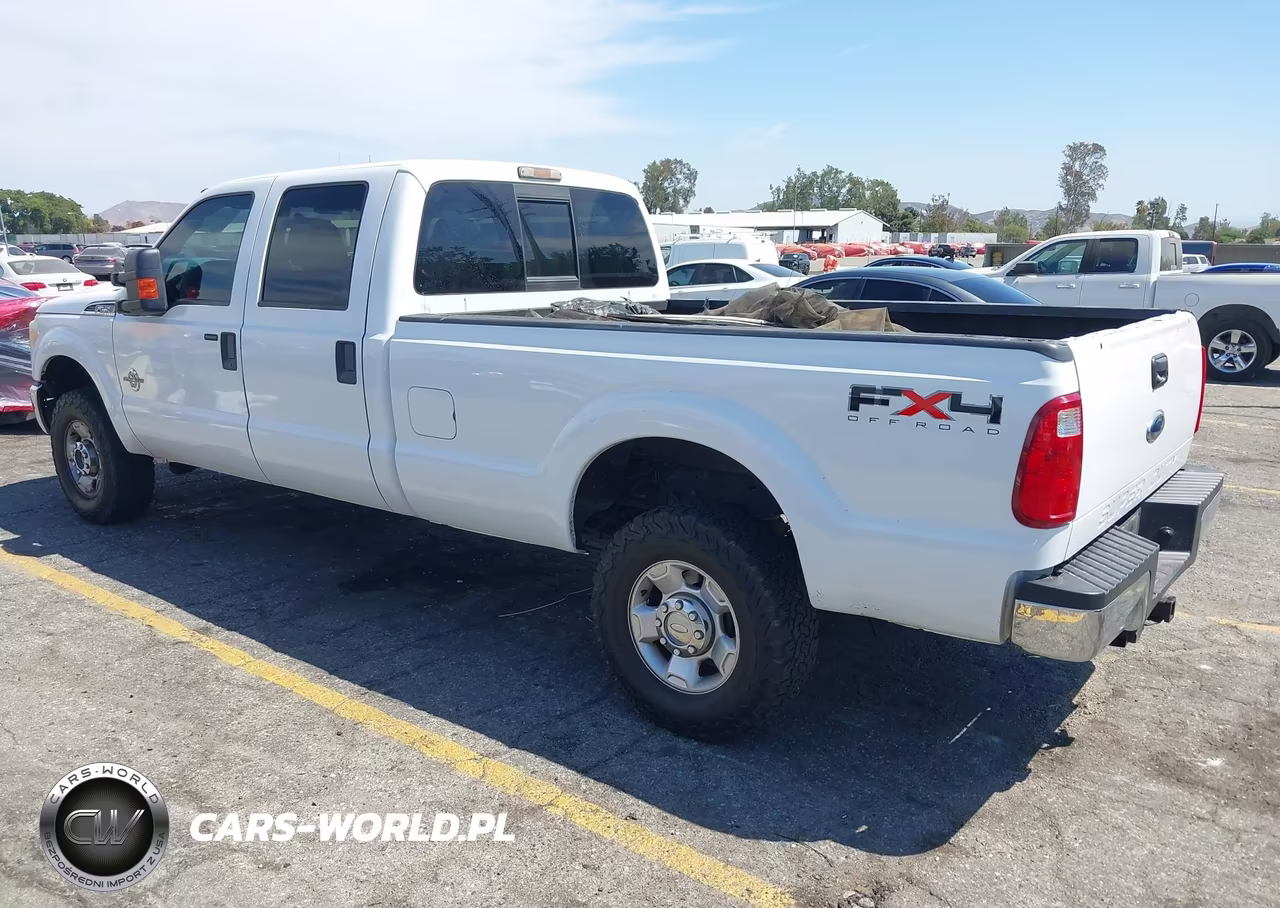 2011 Ford F-250 Xlt VIN:1FT7W2BTXBEA17541 - 3