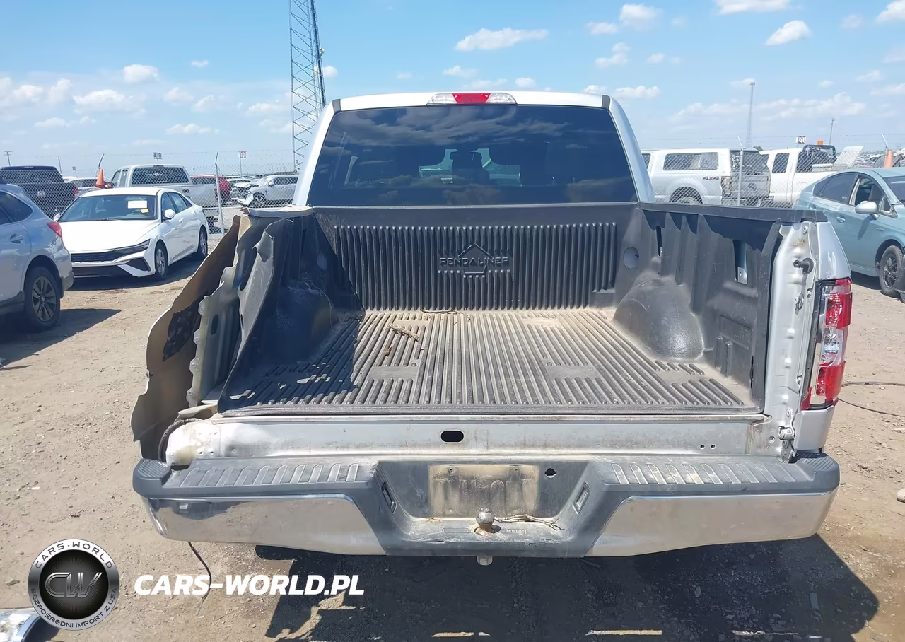 2018 Ford F-150 Xlt VIN:1FTEW1E55JKE15934 - 17