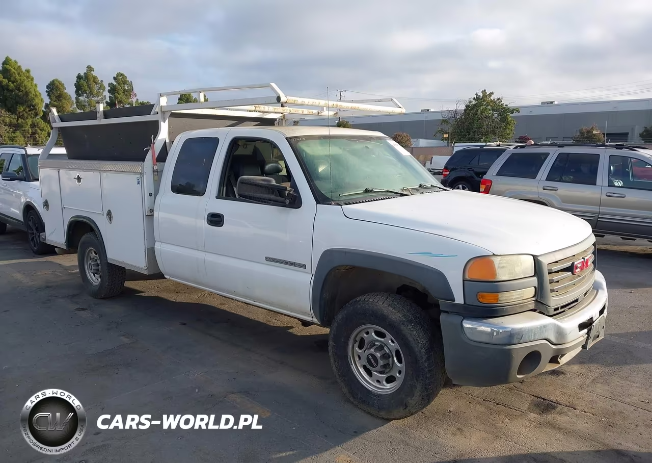 2005 GMC Sierra 2500Hd Work Truck – zdjęcie 1 z 11