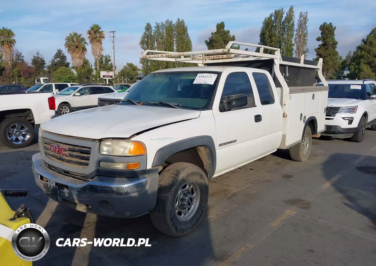 2005 GMC Sierra 2500Hd Work Truck VIN:1GDHC29U15E299967 - 6