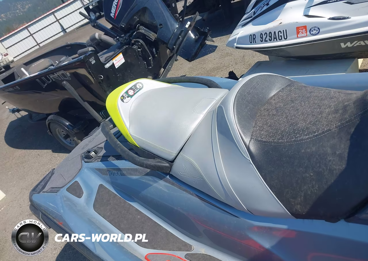 2024 Sea Doo Rtx X325 VIN:00000YDV45546A424 - 8