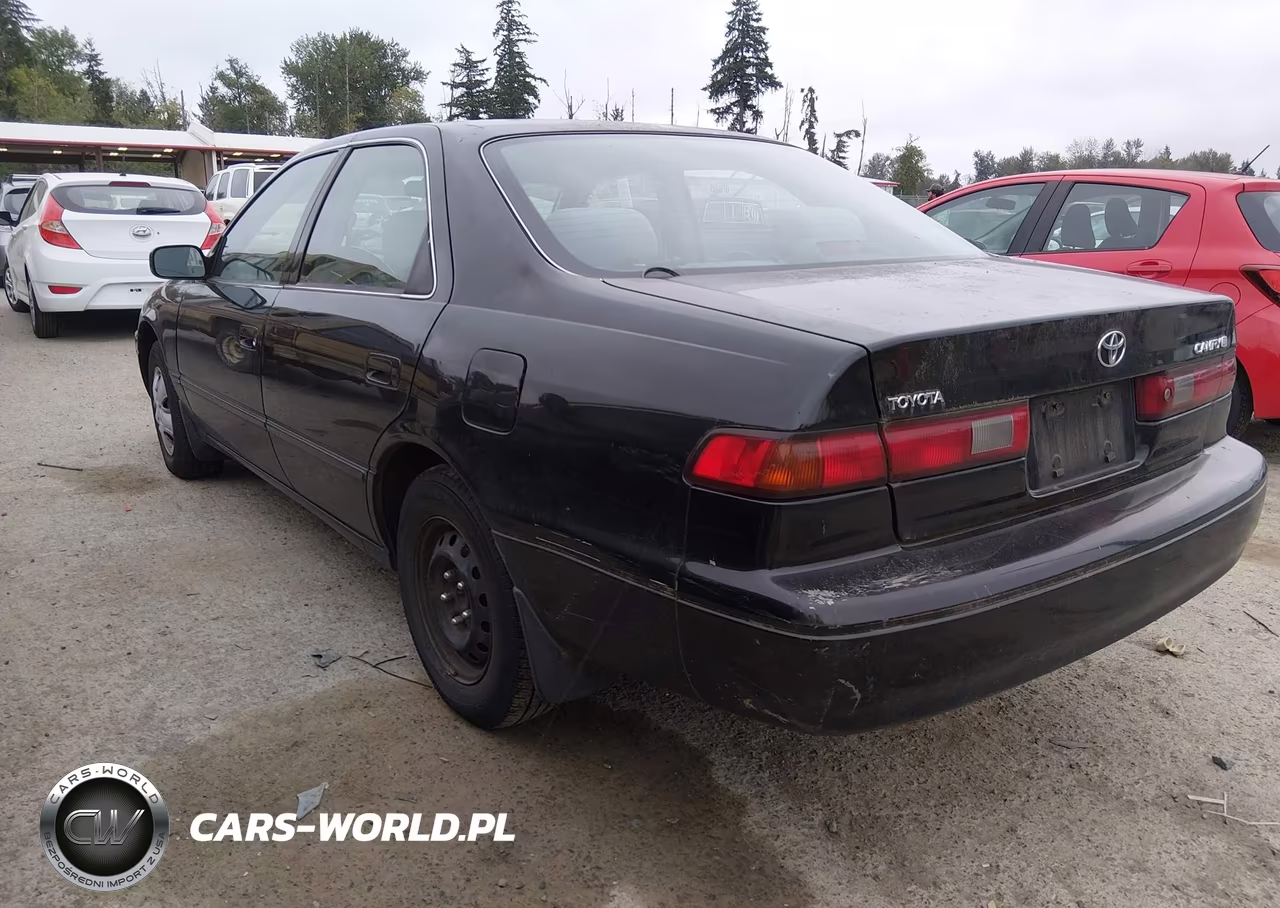 1999 Toyota Camry Le VIN:JT2BG22K8X0359100 - 3