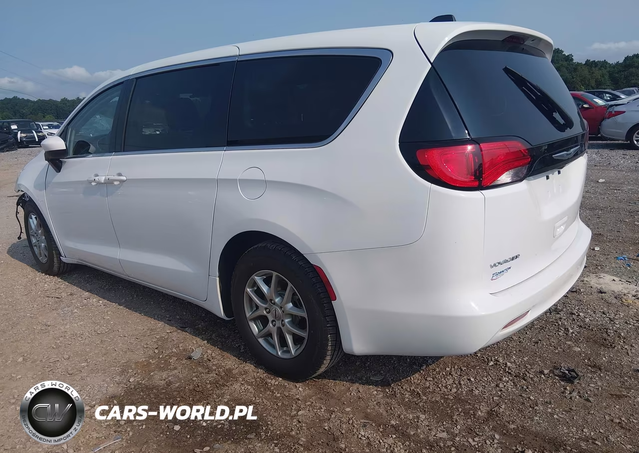 2023 Chrysler Voyager Lx VIN:2C4RC1CG9PR606930 - 3