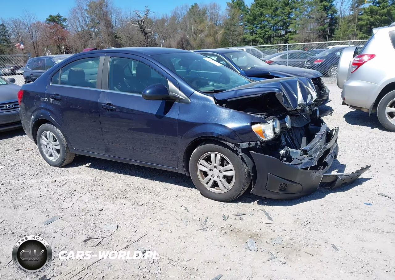 2016 Chevrolet Sonic Lt Auto – zdjęcie 1 z 16