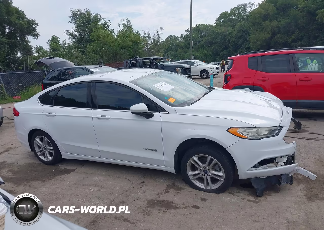2018 Ford Fusion Hybrid S VIN:3FA6P0UU4JR101035 - 14