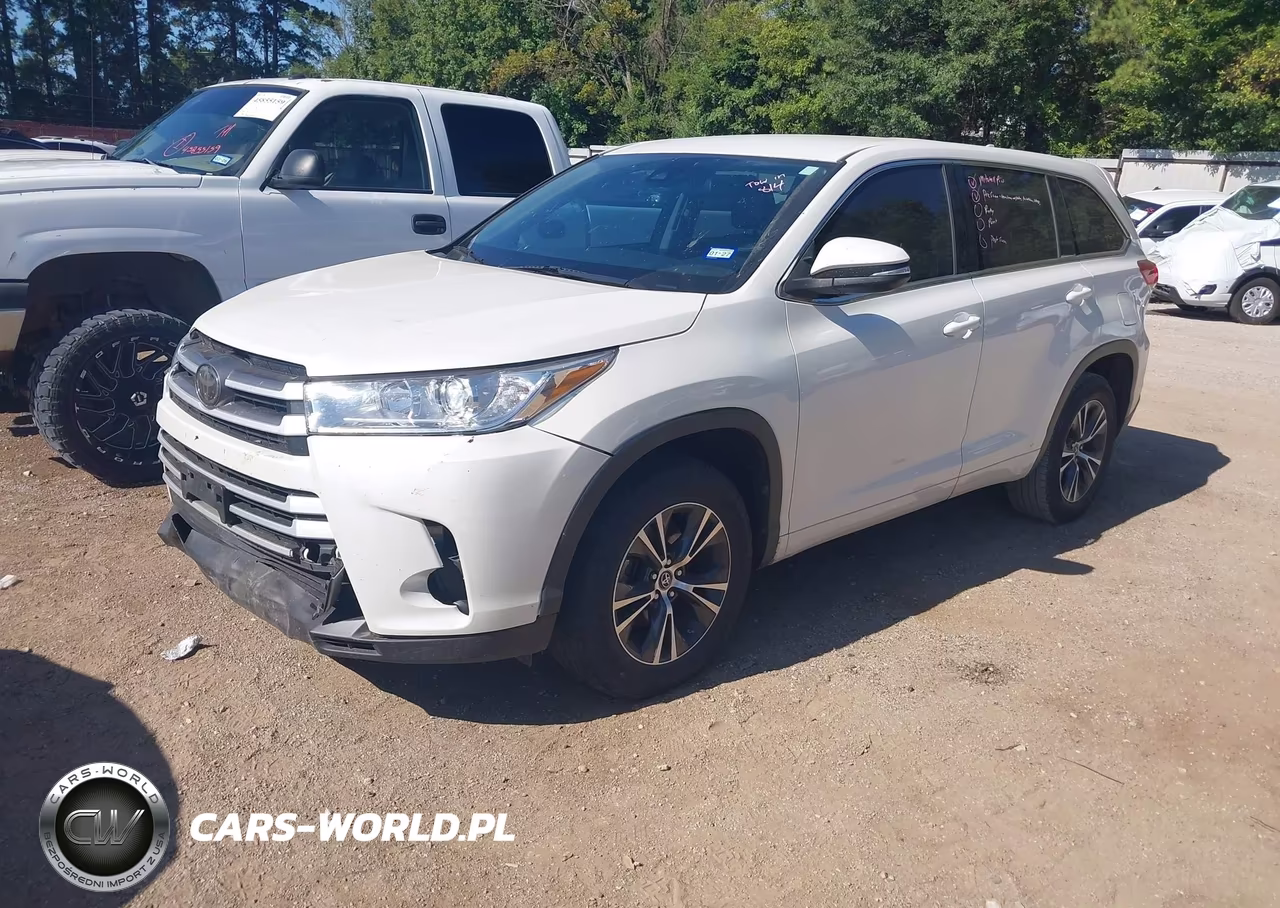 2018 Toyota Highlander Le Plus VIN:5TDZZRFH2JS265421 - 2