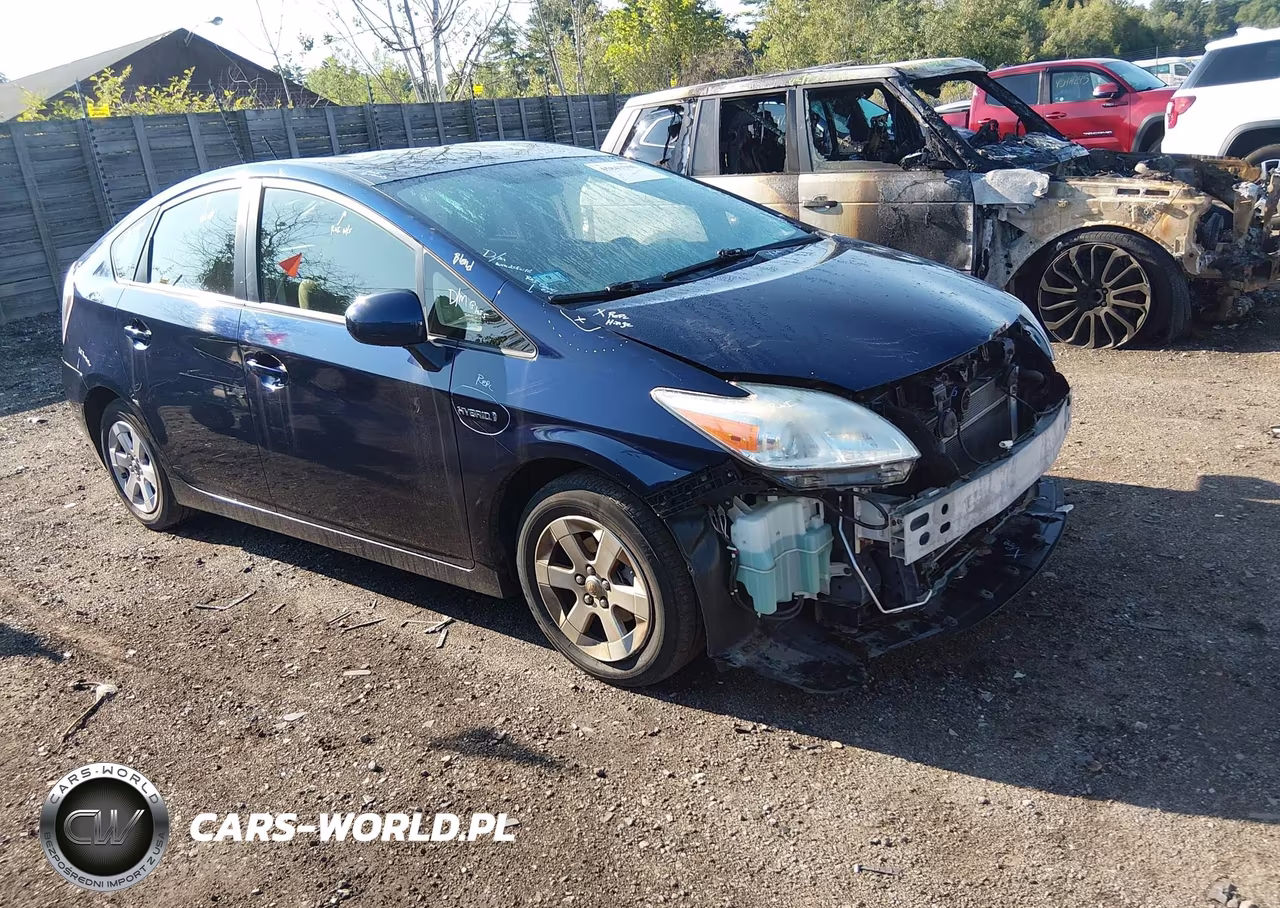 2014 Toyota Prius Three