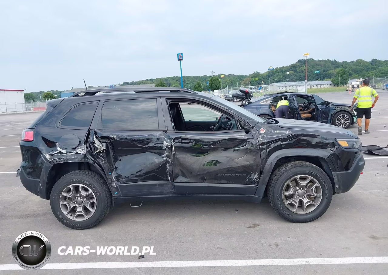 2022 Jeep Cherokee Trailhawk 4X4 VIN:1C4PJMBX2ND518124 - 14