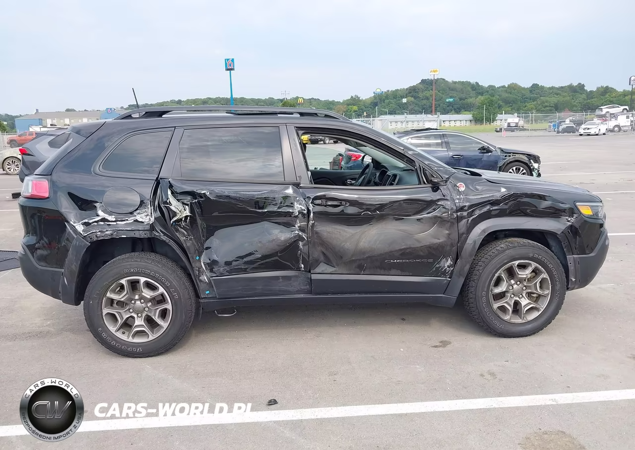 2022 Jeep Cherokee Trailhawk 4X4 VIN:1C4PJMBX2ND518124 - 6