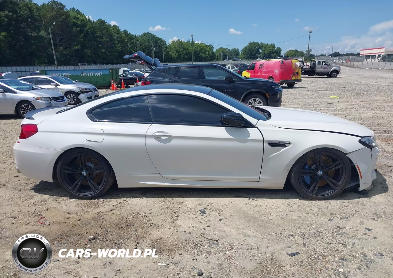 2016 BMW M6 VIN:WBS6J9C50GD934495 - 14