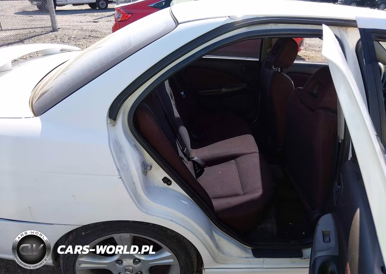 2002 Nissan Sentra Se-R Spec V VIN:3N1AB51D12L715147 - 8