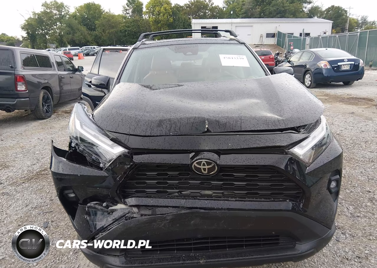 2023 Toyota Rav4 Xle Premium VIN:2T3A1RFV1PW388225 - 12