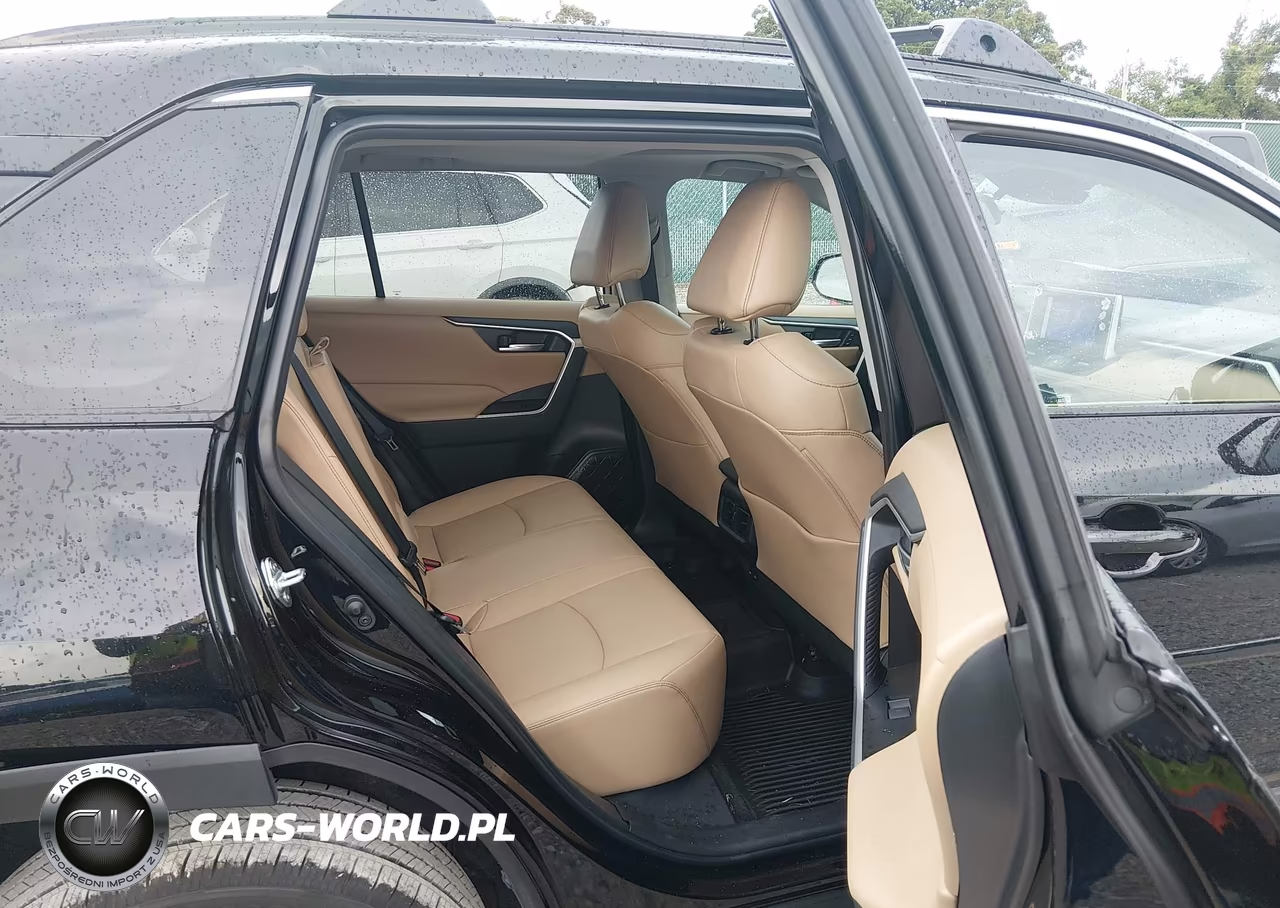 2023 Toyota Rav4 Xle Premium VIN:2T3A1RFV1PW388225 - 8