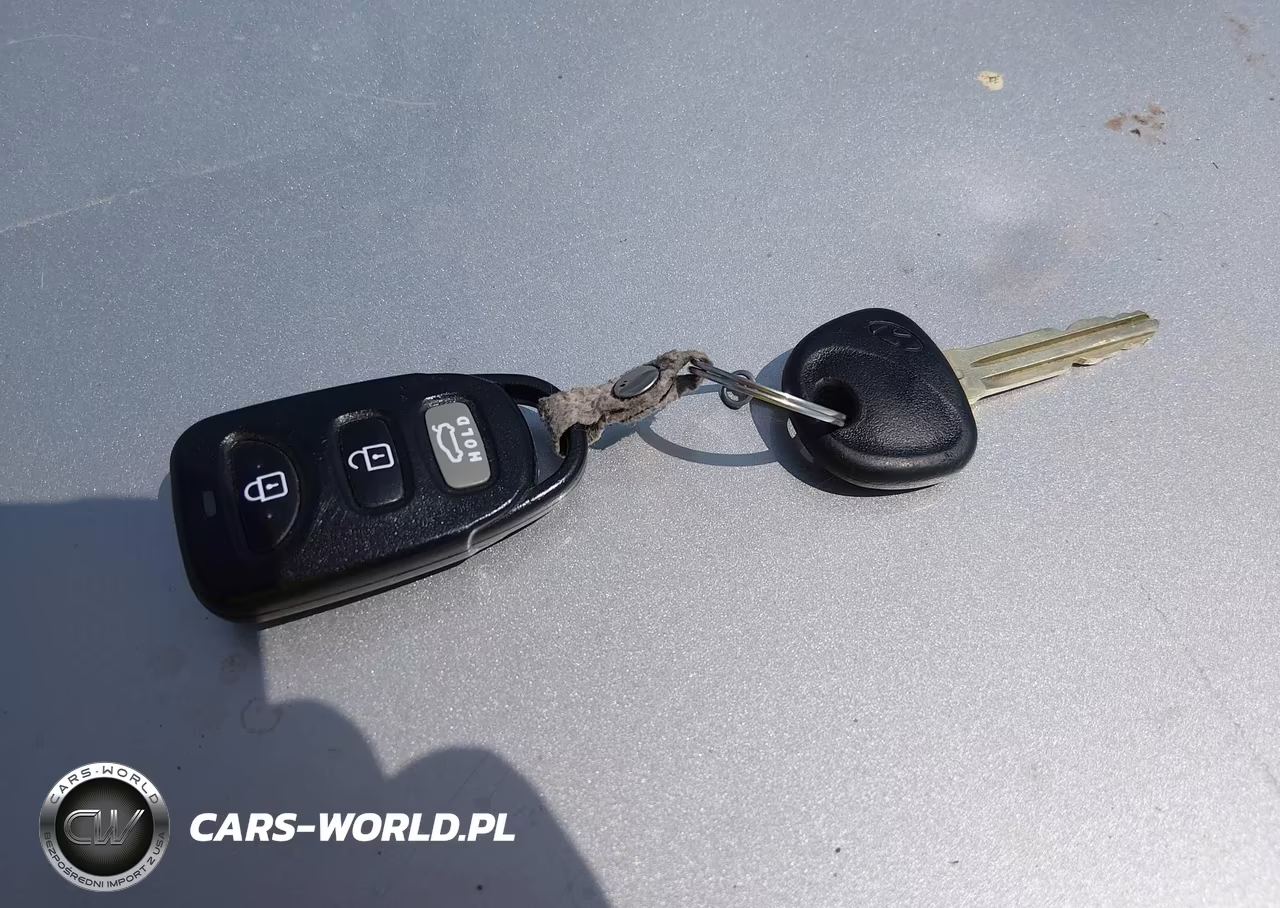 2018 Hyundai Elantra Sel VIN:5NPD84LF2JH400566 - 11