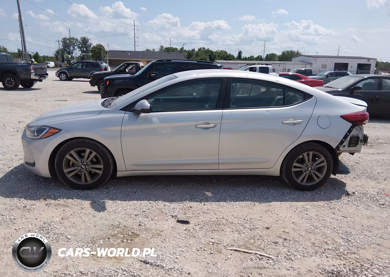 2018 Hyundai Elantra Sel VIN:5NPD84LF2JH400566 - 15