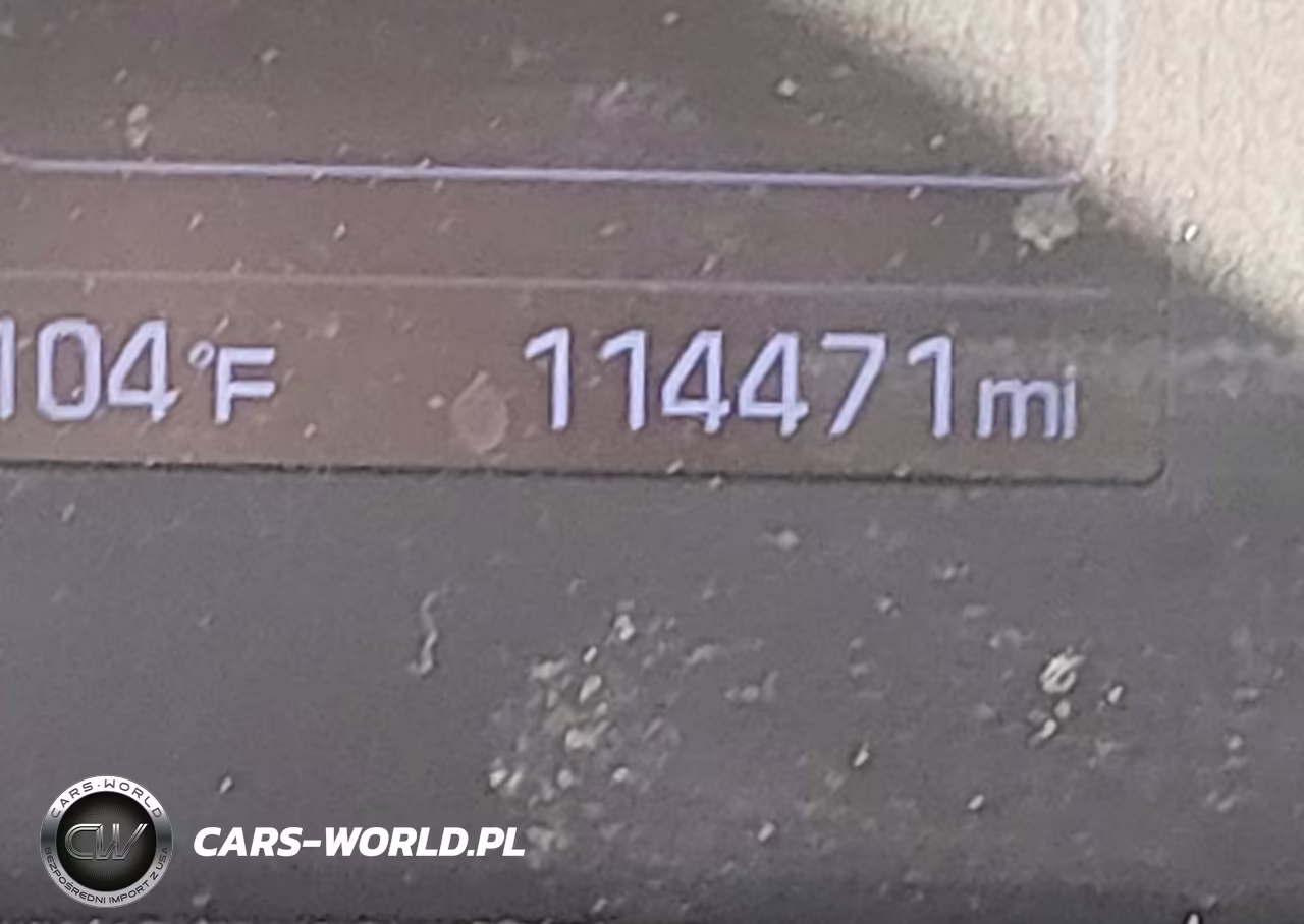 2018 Hyundai Elantra Sel VIN:5NPD84LF2JH400566 - 16