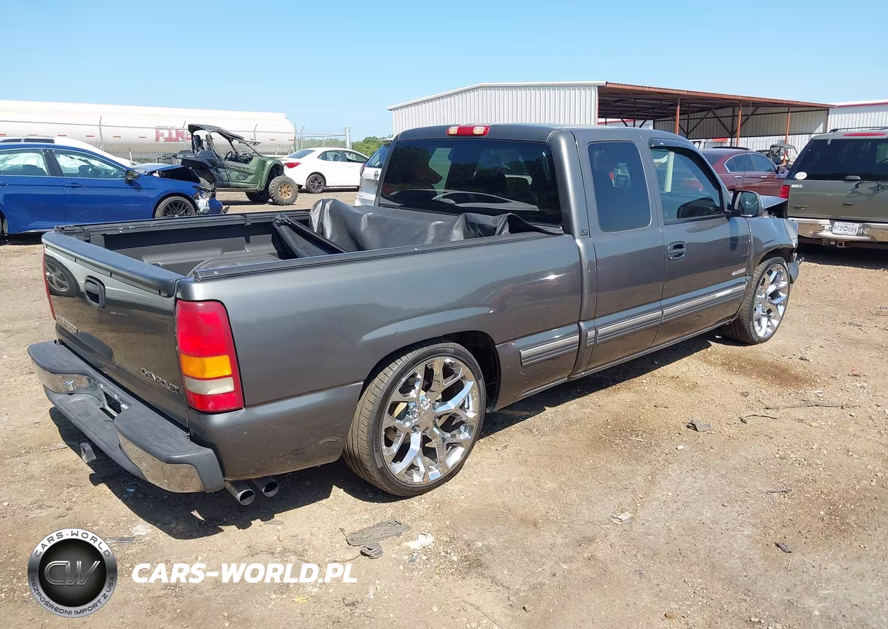 1999 Chevrolet Silverado 1500 Lt VIN:1GCEK19T6XE120823 - 4