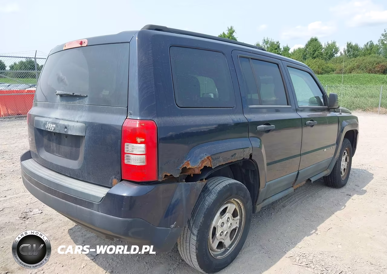2011 Jeep Patriot Sport VIN:1J4NF1GB9BD169733 - 4