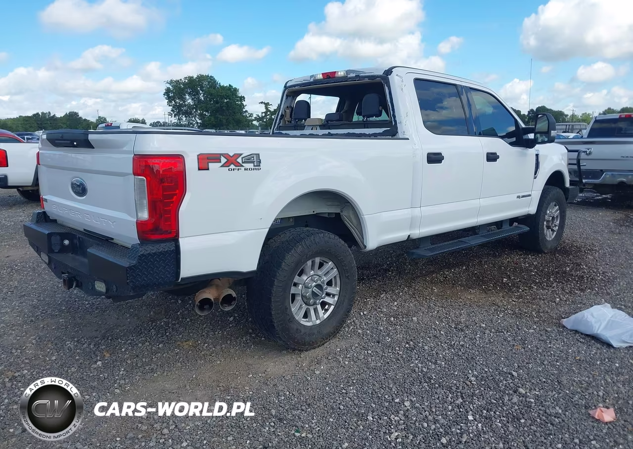 2017 Ford F-250 Xlt VIN:1FT7W2BT7HEE20630 - 4