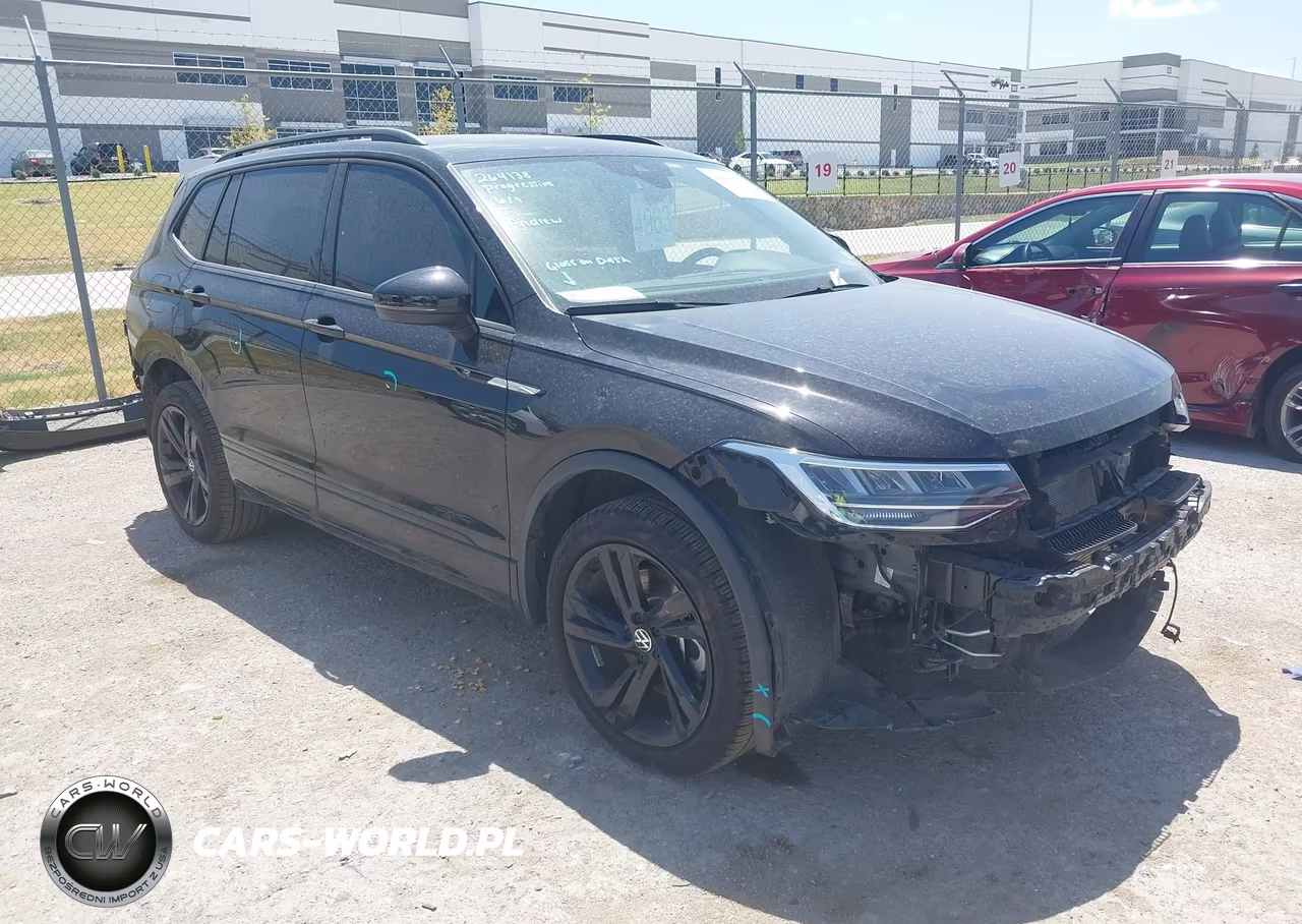 2024 Volkswagen Tiguan 2.0T Se R-Line Black