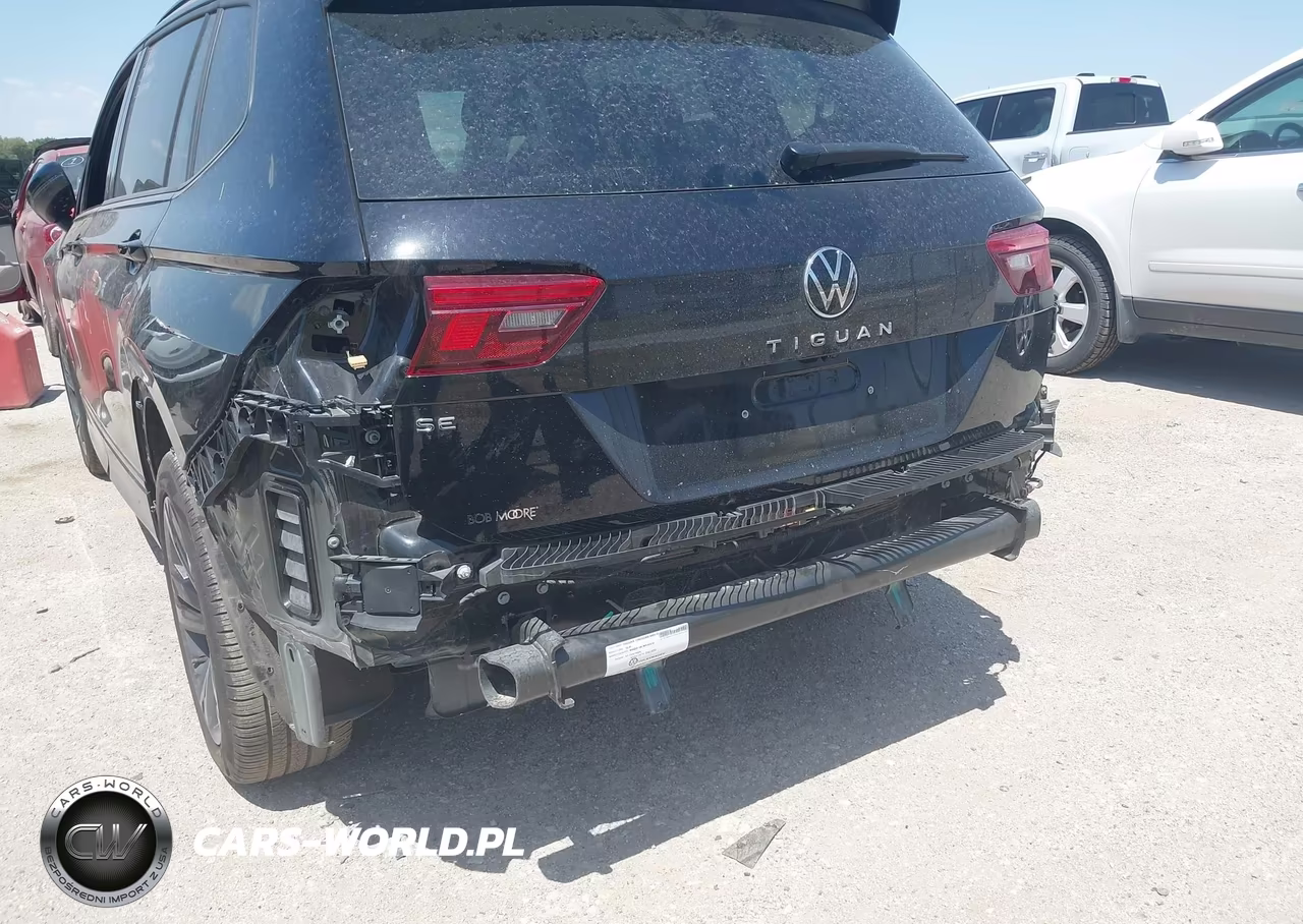 2024 Volkswagen Tiguan 2.0T Se R-Line Black VIN:3VVCB7AXXRM224156 - 17
