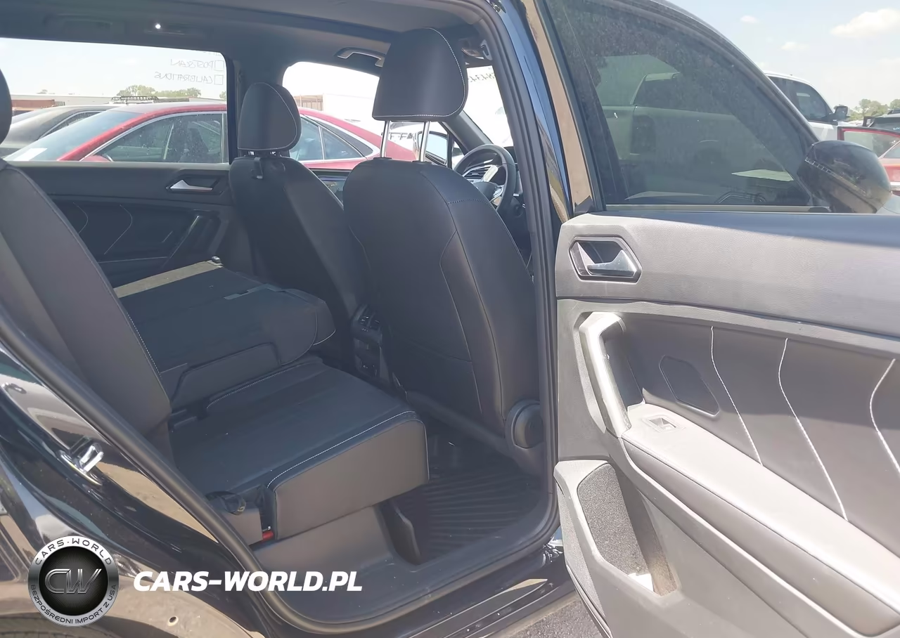 2024 Volkswagen Tiguan 2.0T Se R-Line Black VIN:3VVCB7AXXRM224156 - 8