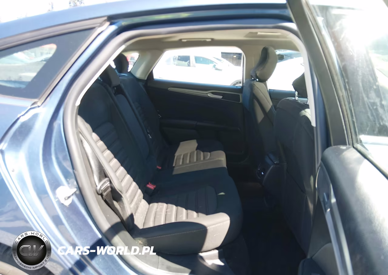 2018 Ford Fusion Hybrid Se VIN:3FA6P0LU3JR248397 - 18
